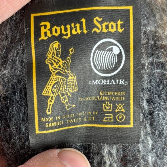 Royal Scot (Samuel Tweed & Co) Great Britain Mohair/Wool Scarf Fringe plaid gray - Picture 5 of 5